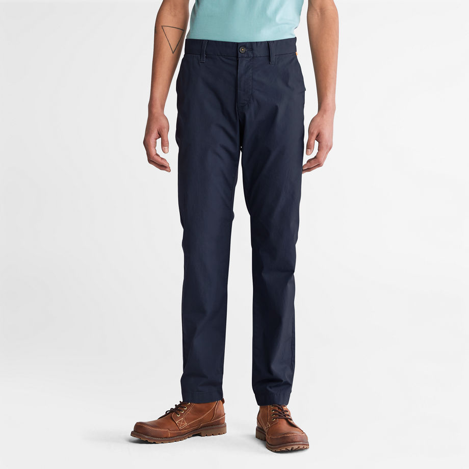 Timberland Sargent Lake Super-lightweight Stretch Chino Trousers For Men In Navy Navy, Size 29 x 32