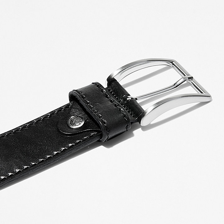 Cinturón de cuero con detalle de costuras para hombre en color negro