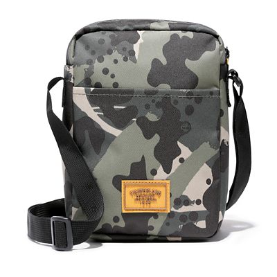 timberland camo luggage