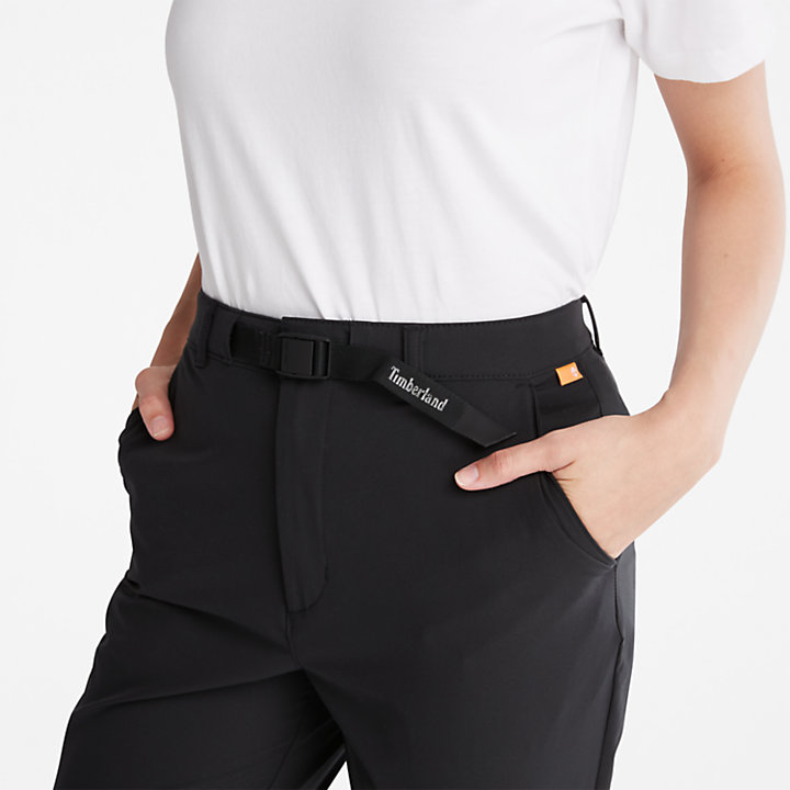 Water-Resistant Cropped Trousers for Women in Black-