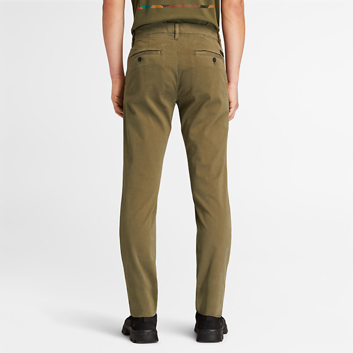Sargent Lake Ultrastretch Chinos for Men in Dark Green-