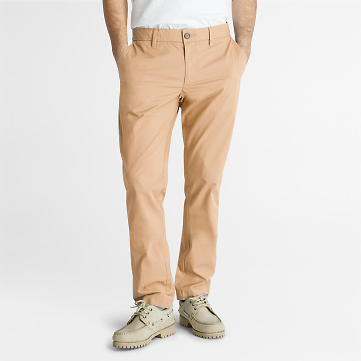 Sargent Lake Super-Lightweight Stretch Chino Trousers for Men in Beige-