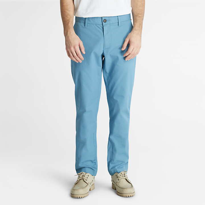 Sargent Lake Super-Lightweight Stretch Chino Trousers for Men in Blue-