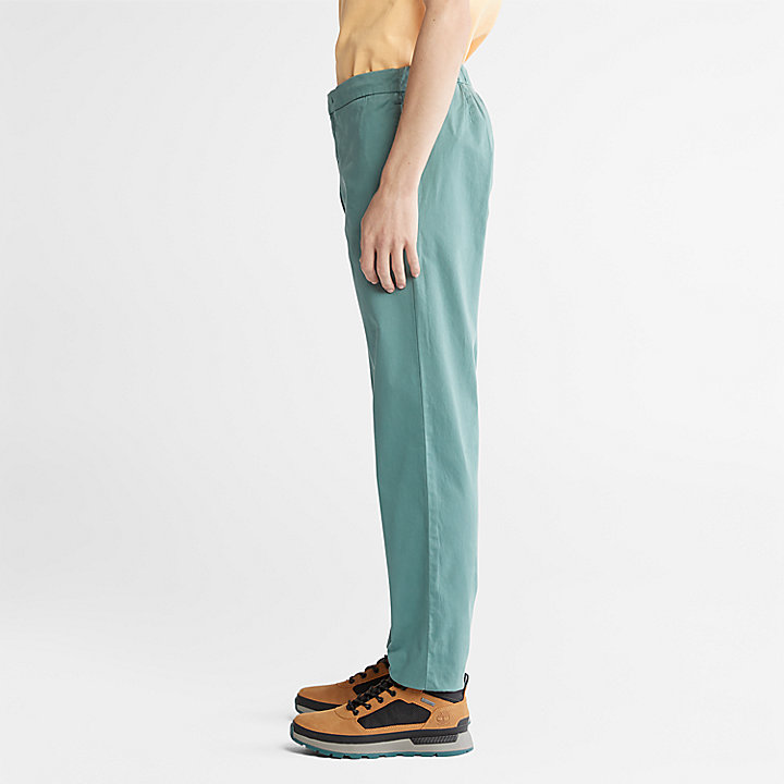 Pantalon fuselé ultra-extensible pour homme en vert