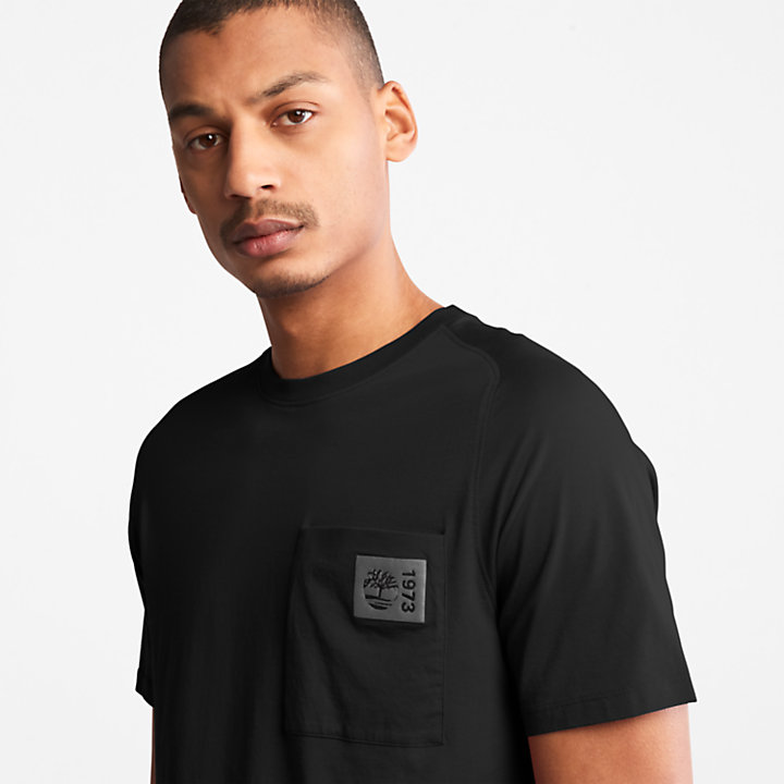 Camiseta de Algodón Supima® TimberFresh™ Eco-Ready para Hombre en color negro-