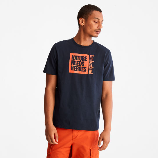 T-shirt met Nature Needs Heroes™-afbeelding voor heren in marineblauw | Timberland