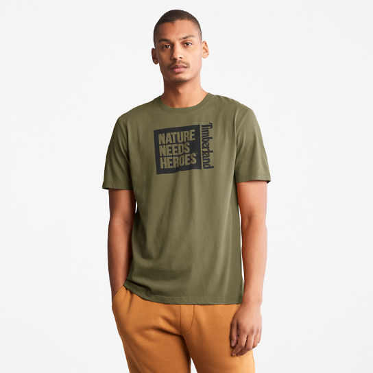 Nature Needs Heroes™ T-Shirt mit Grafik für Herren in Grün | Timberland