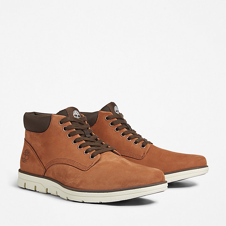 Bradstreet Leather Chukka Boot for Men in Brown | Timberland