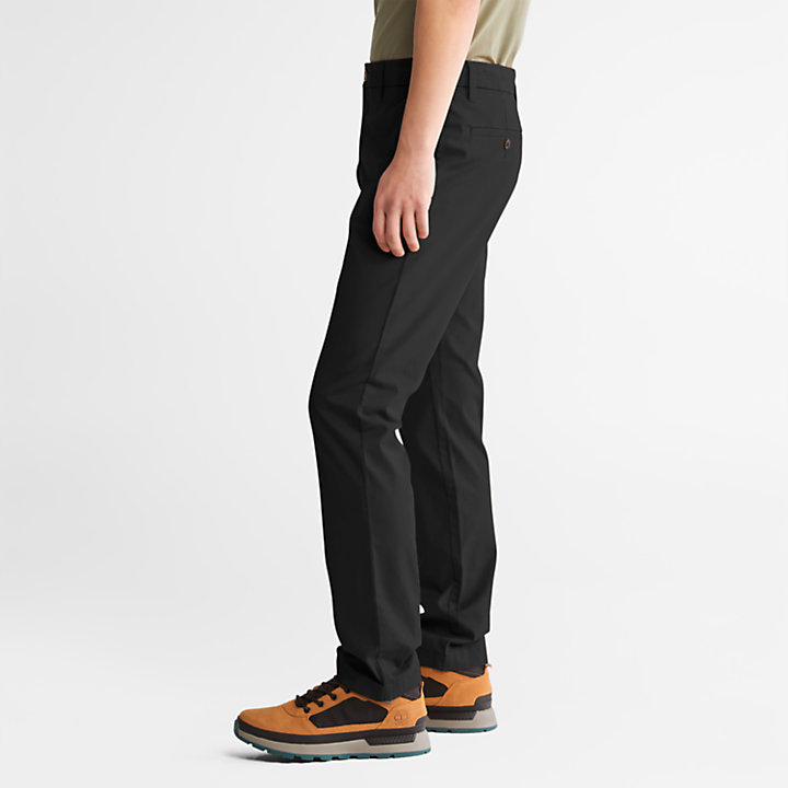 Sargent Lake Stretch Chino Trousers for Men in Black-