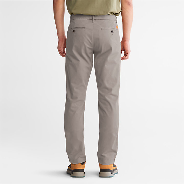 Sargent Lake Stretch Chinos for Men in Grey-