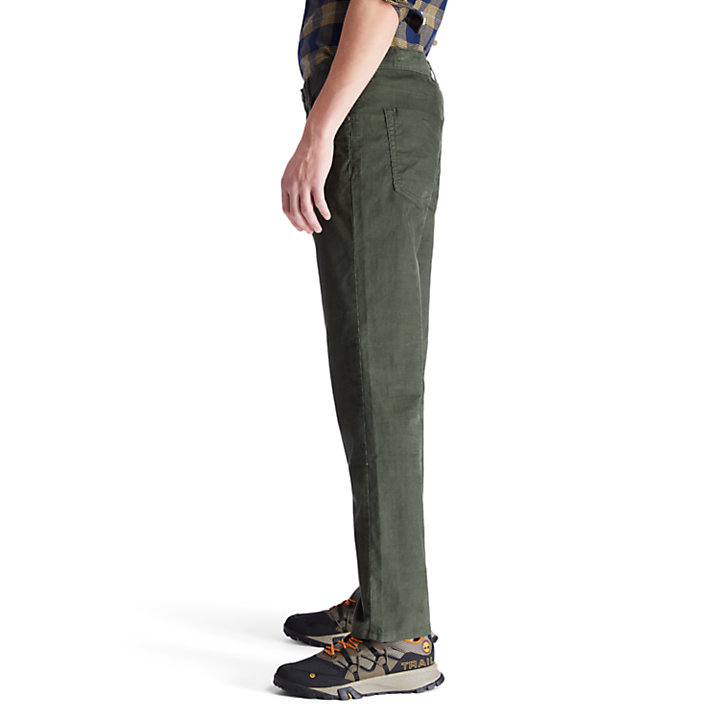 Pantaloni da Uomo Elasticizzati in Velluto a Coste Squam Lake in verde scuro-