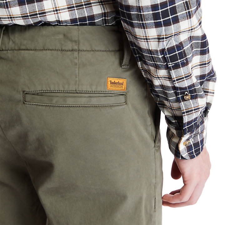 Sargent Lake Ultra Stretch Chinos for Men in Green-