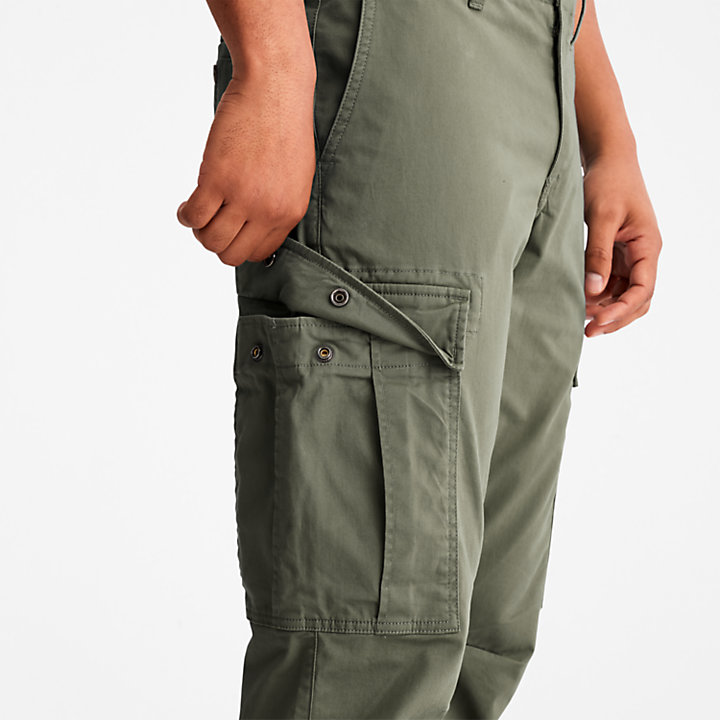 Pantalon cargo en sergé Core pour homme en vert foncé-