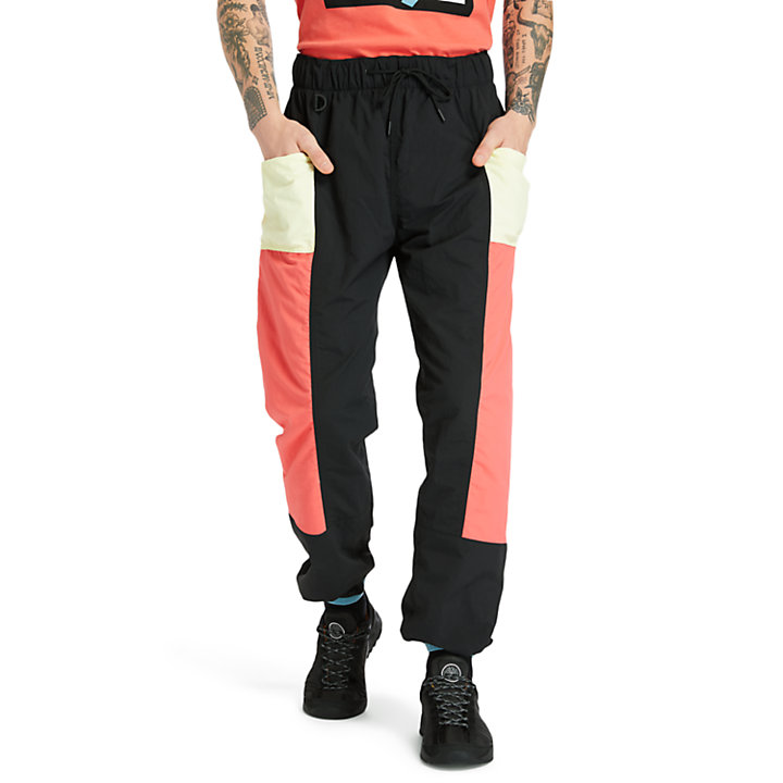Outdoor Archive Trail Tracksuit Bottoms for Men in Red/Black-