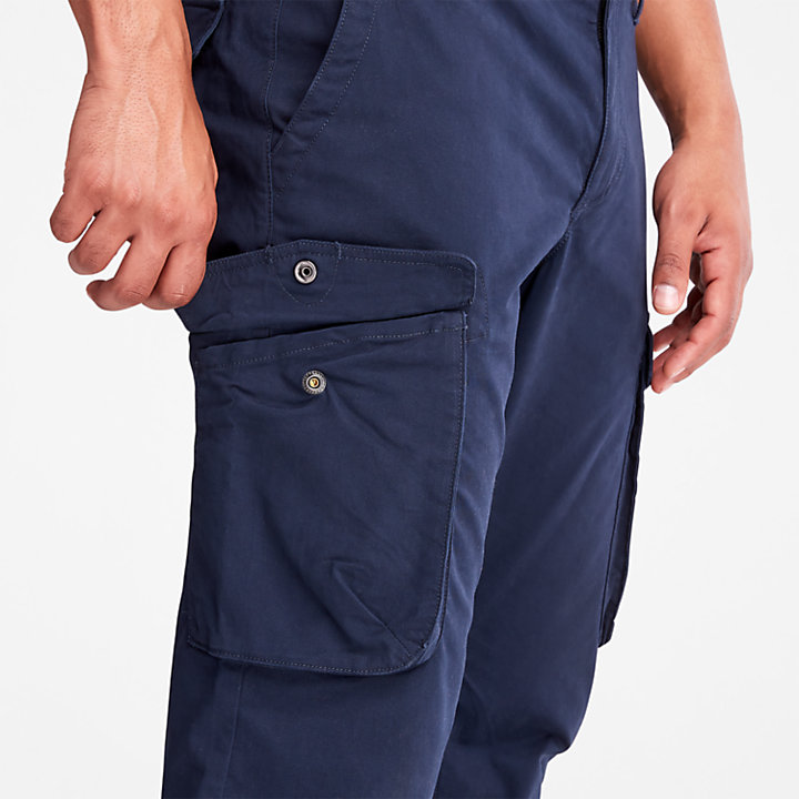 Pantalon cargo en sergé pour homme en bleu marine-
