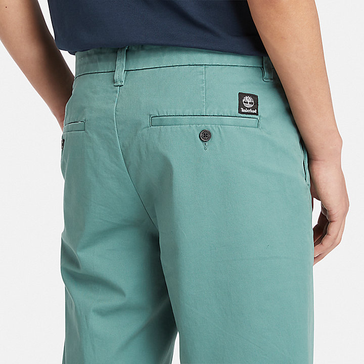 Pantalones cortos chinos de sarga elástica para hombre en azul verdoso