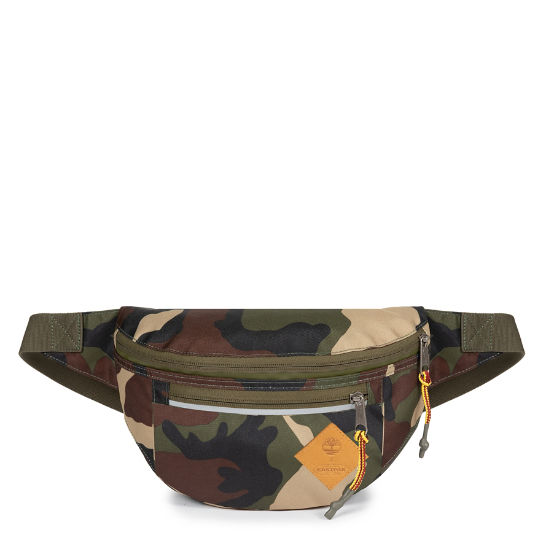 Eastpak x Timberland® Bundel Belt Bag in Camo | Timberland