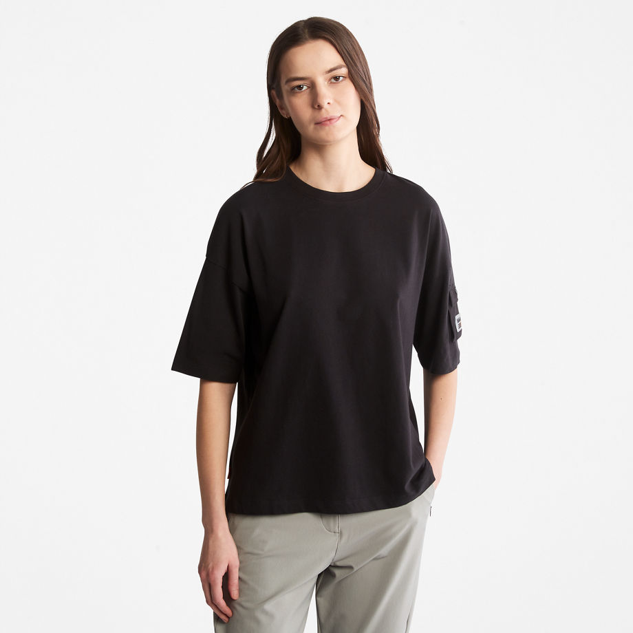 Timberland Progressive Utility Pocket T-shirt For Women In Black Black, Size L