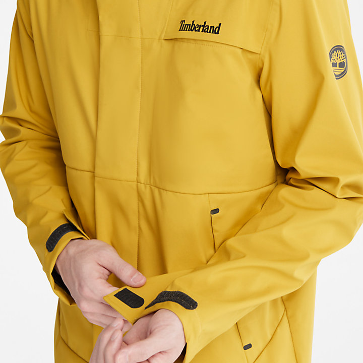 Veste à capuche imperméable pour homme en jaune-