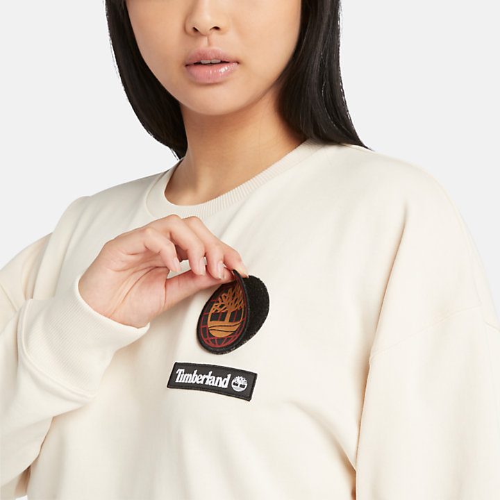 All Gender Lunar New Year Badge Crewneck Sweatshirt in Weiß-