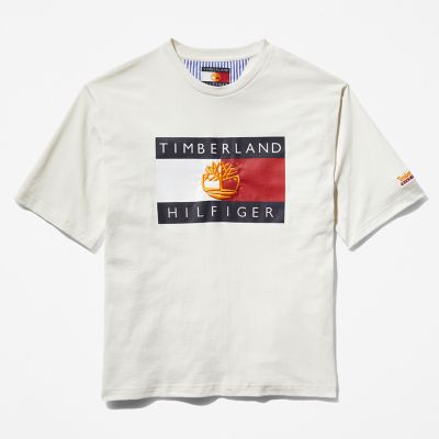 T-shirt com Bandeira Tommy Hilfiger x Timberland® Re-Mixed em branco | Timberland