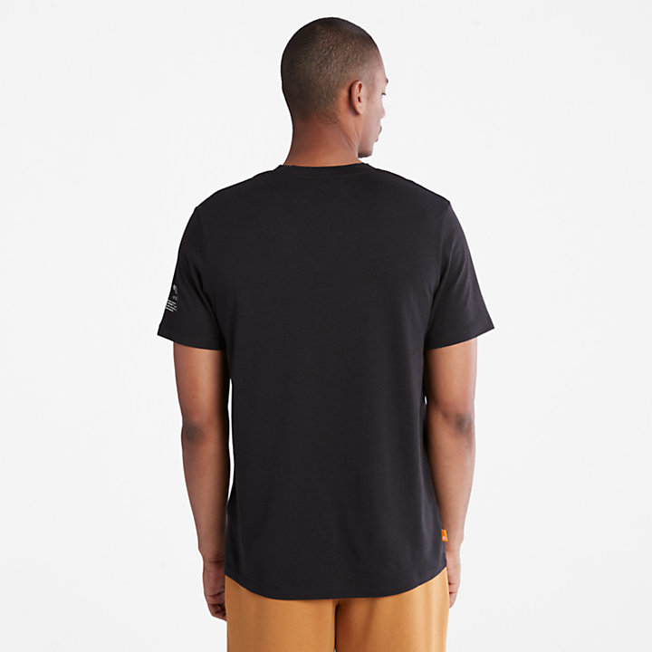 T-shirt Luxe Comfort Essentials Tencel™ x Refibra™ in colore nero-