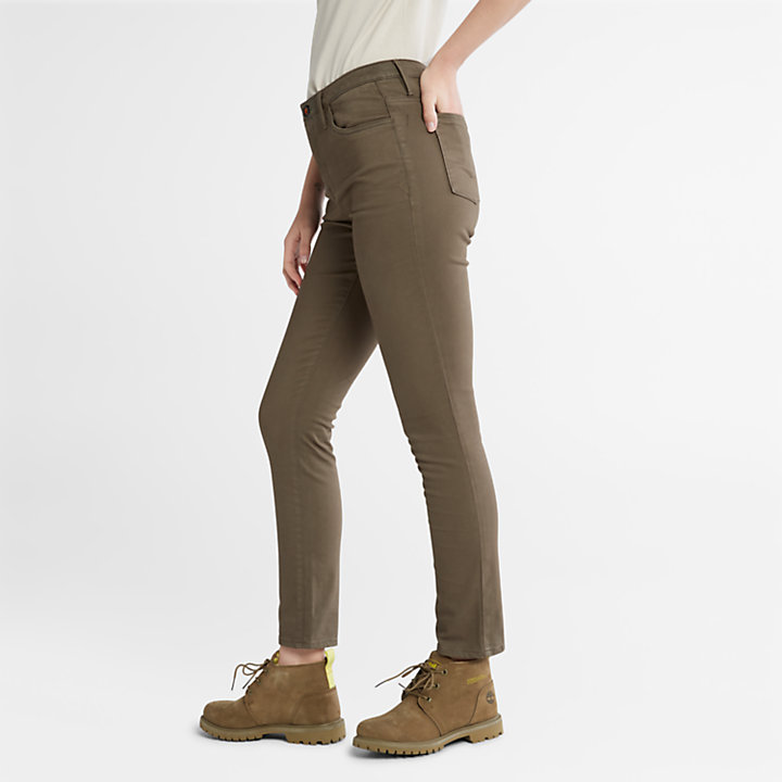 Stretch Chino for Women in Green-