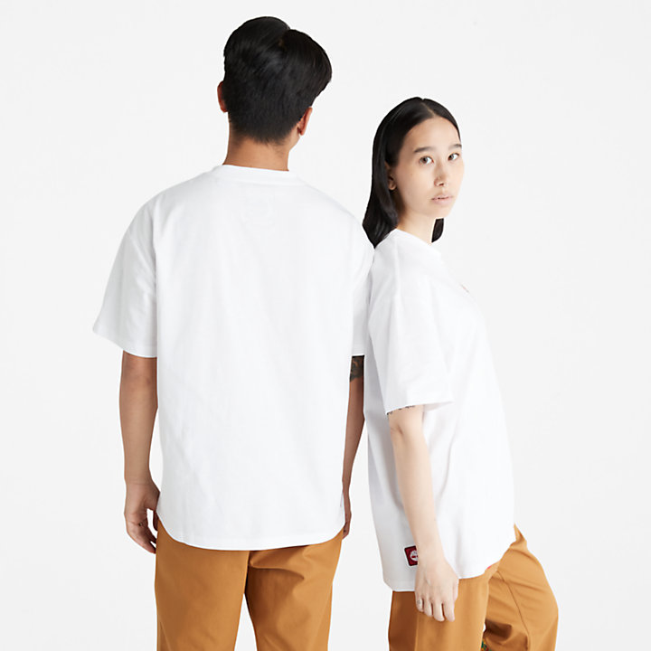 Camiseta de Manga Corta CLOT x Timberland® en blanco-