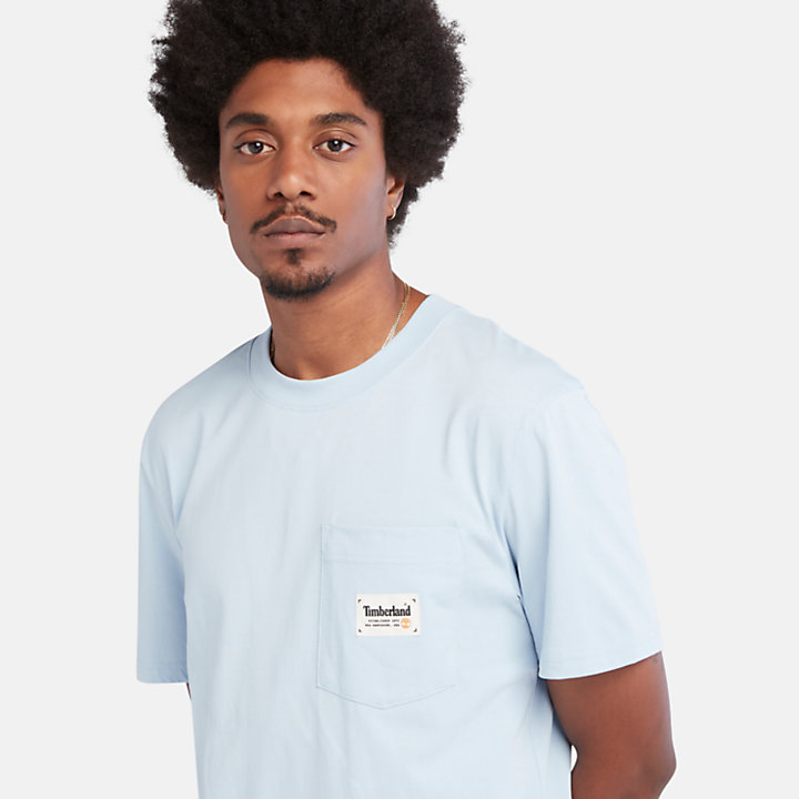 T-shirt em Algodão com Bolso para Homem em azul-claro-