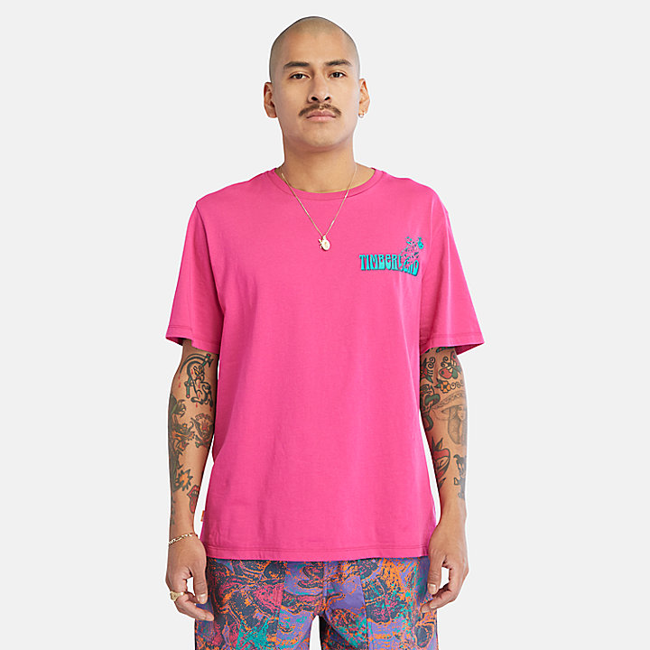 Uniseks T-shirt met High Up in the Mountain-afbeelding in roze
