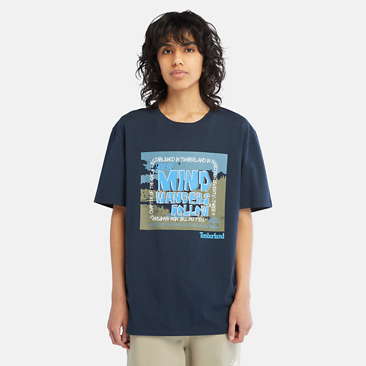 All Gender T-Shirt mit Outdoor-Grafik in Navyblau-