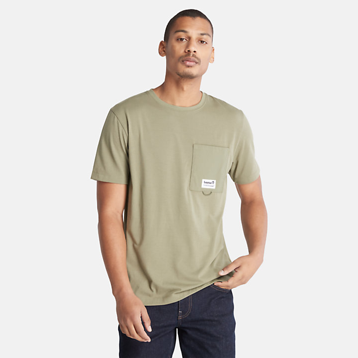 T-shirt com Bolso Outlast para Homem em verde-