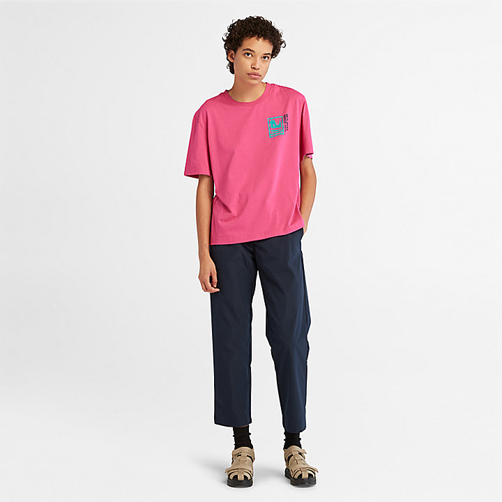 Camiseta con estampado gráfico Out Here para mujer en rosa