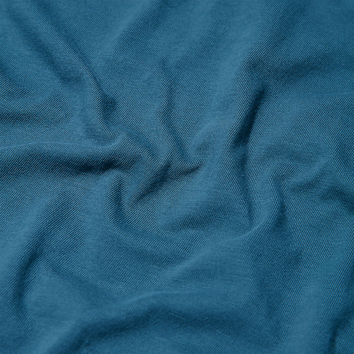 Camiseta con paneles cosidos para hombre en azul-