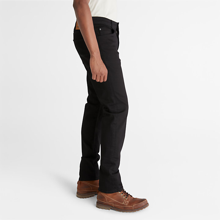 Sargent Lake Comfort Stretch Jeans for Men in Black-
