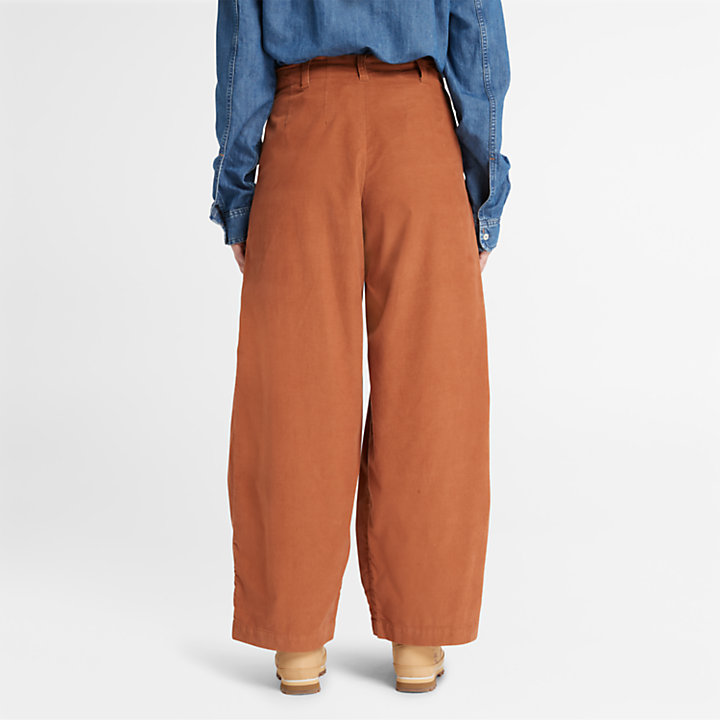 Pantaloni in Velluto a Coste Sottili da Donna in color terracotta-