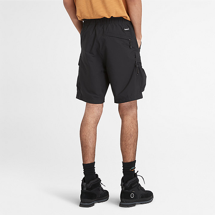 Pantalones cortos elásticos de secado rápido resistentes al viento para hombre en negro
