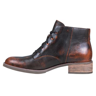 beckwith lace up chukka boots