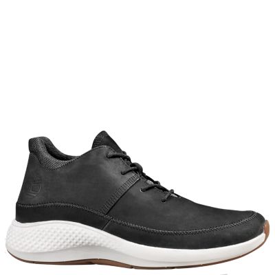 FlyRoam™ Go Leather Chukka Sneakers 