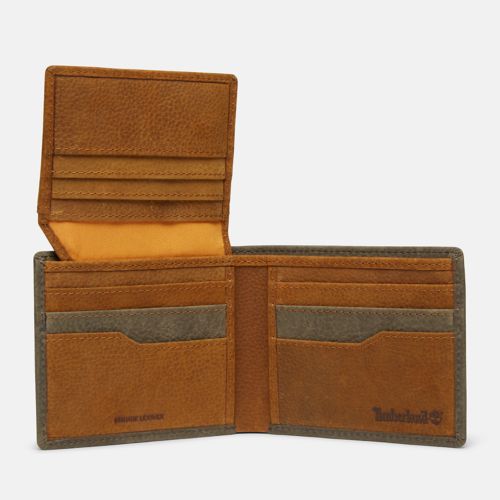 Men's Monadnock Regenerative Leather Passcase Wallet-