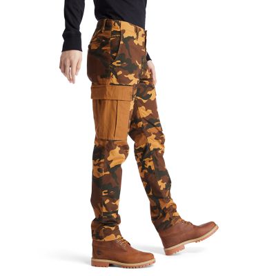 tapered camo cargo pants