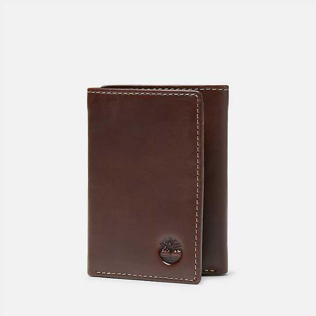 Men's Waxy Pull Up Trifold